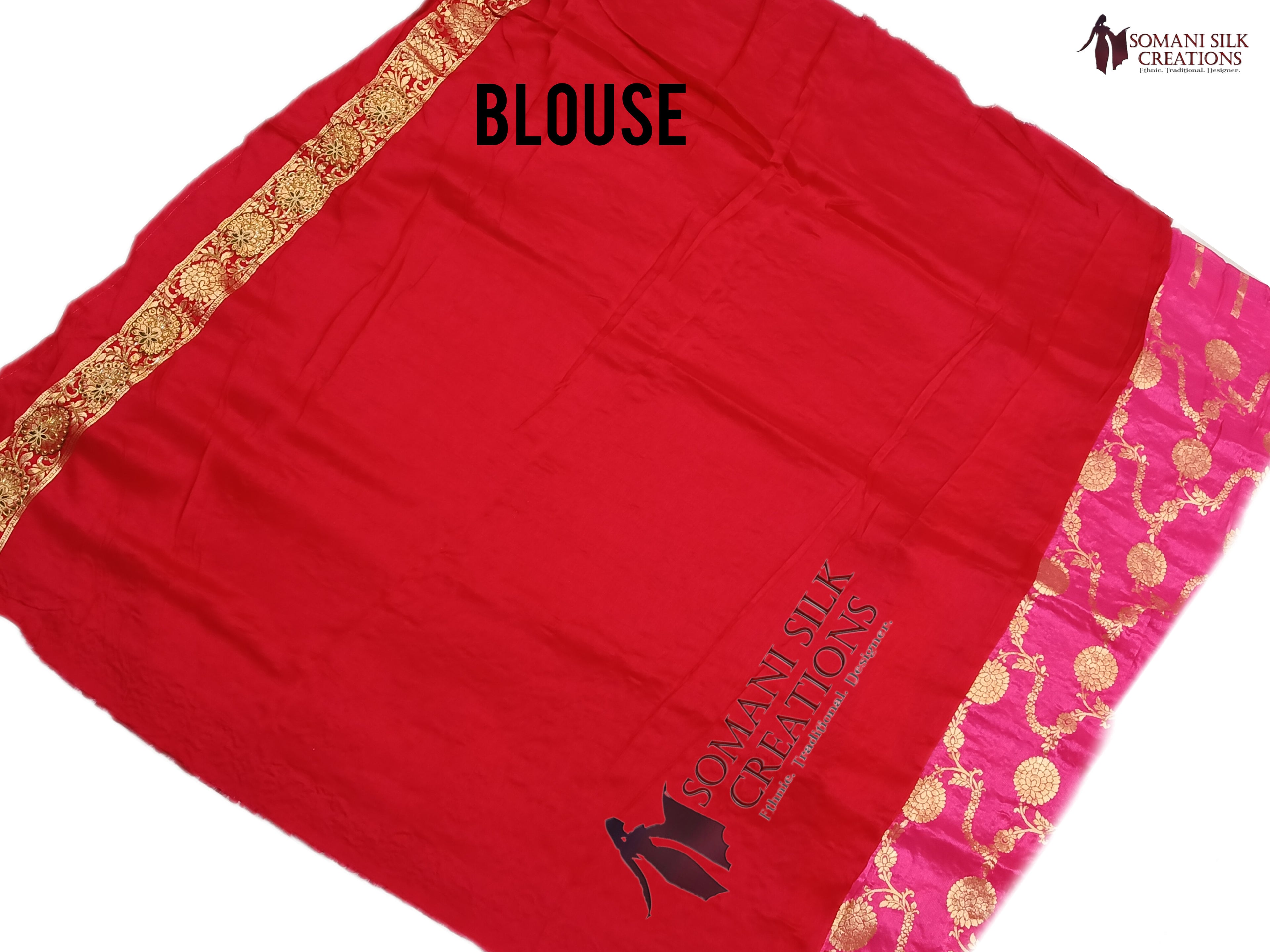 Contrast blouse in red color